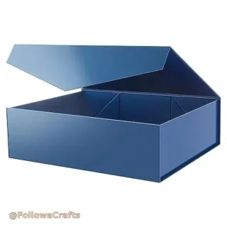 Magnetic closure rigid gift box open