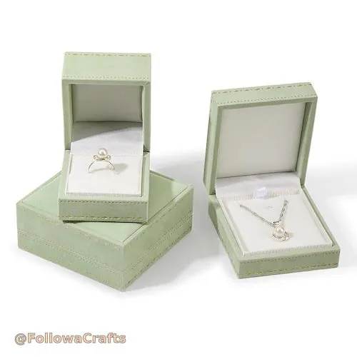 Velvet Presentation Box